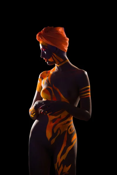 Naked woman posing with body art and turban — Stock Photo, Image